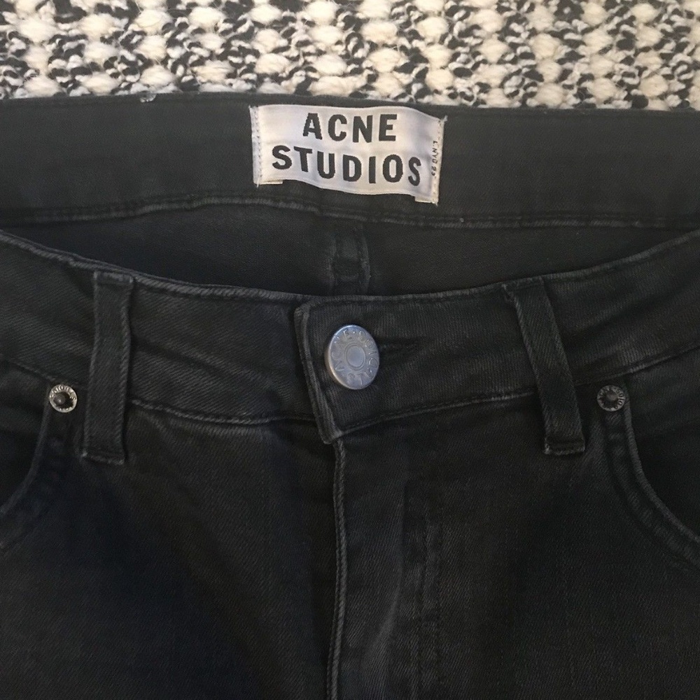 Preowned Acne Jeans 30x32 Black Pin Leg skinny